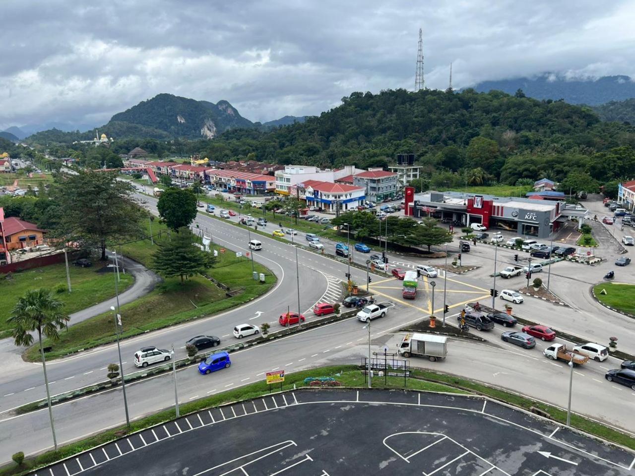Samsara Studio Apartment At Kompleks Mutiara Gm Gua Musang Ngoại thất bức ảnh